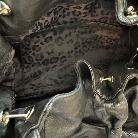 Perlina Black Classic Italian Leather Slouch handbag excellent condition - Picture 7 of 9